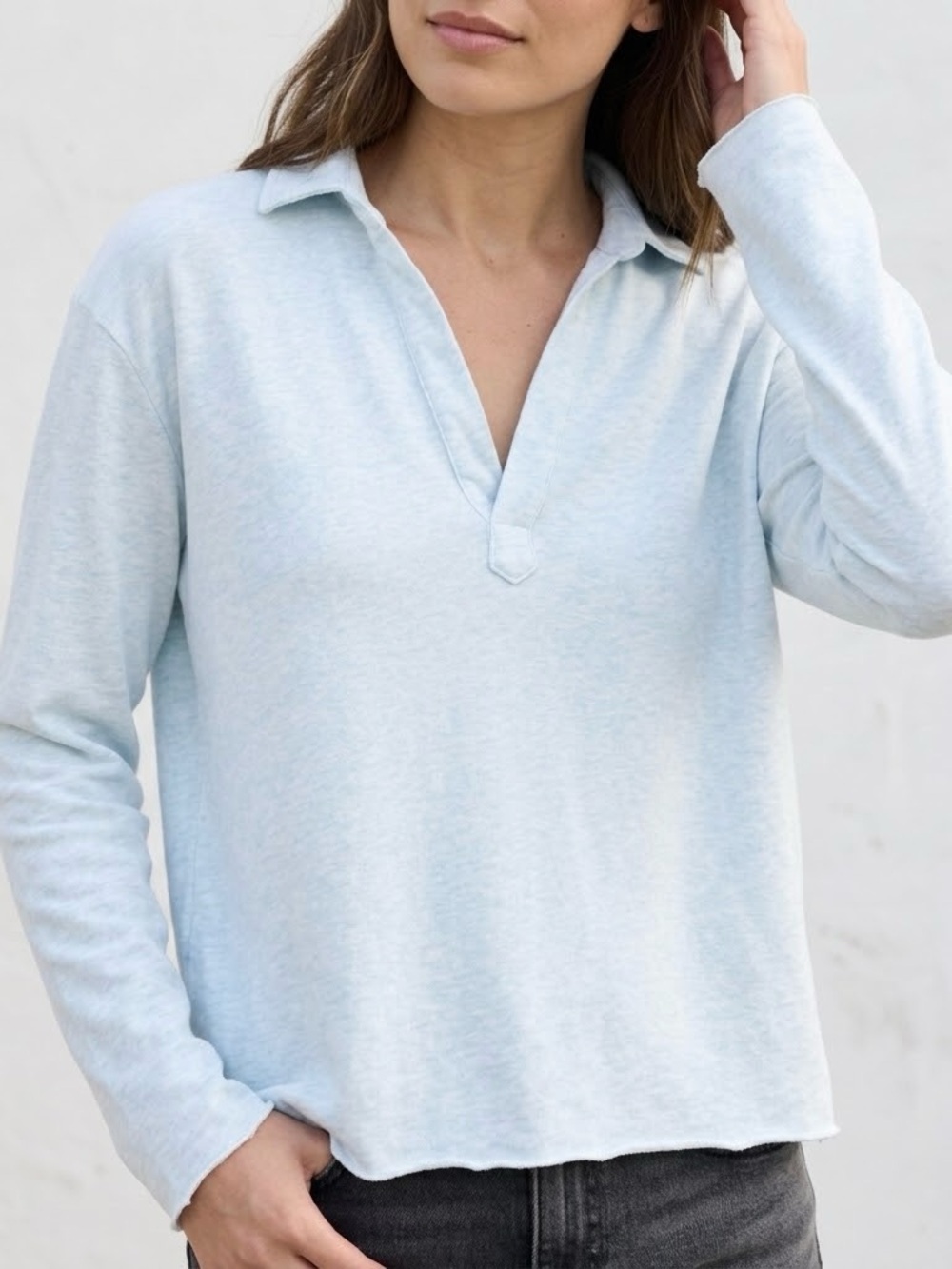 Frank & Eileen Patrick Vintage Jersey Popover Henley in Light Heather Blue
